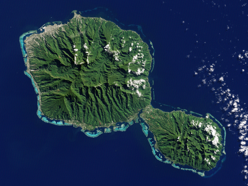 Illustration for article titled The Life and Death of a Volcanic Island